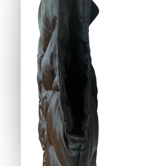 Eddie‎ Bauer Goose Down Fill Puffer Vest Black Zip Front Pockets Petite Medium - Picture 5 of 10